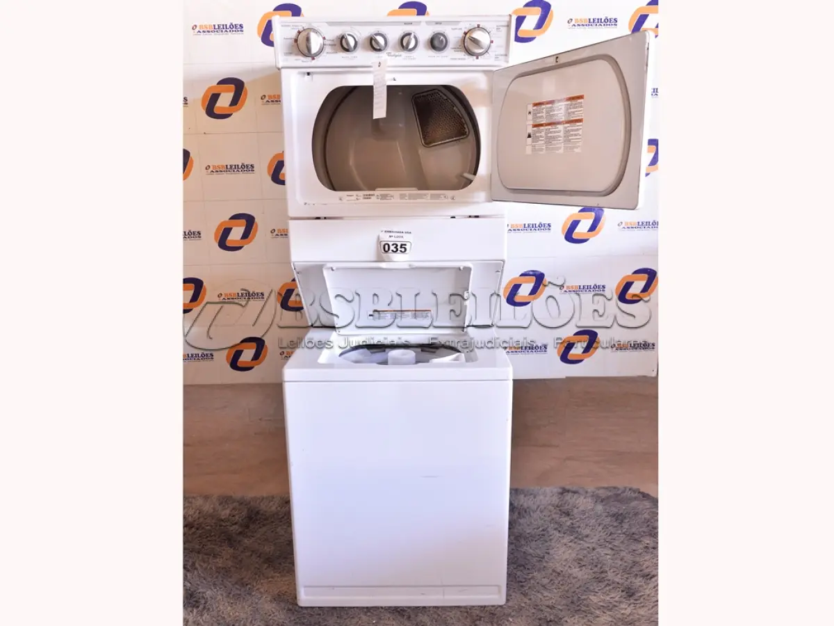 LOTE 035 - 01 MÁQUINA LAVA E SECA MARCA WHIRIPOOL 110V COM AVARIAS NA PORTA DA SECADORA. (WASHER/DRYER COMBINATION) (NO ESTADO) AV9637W
