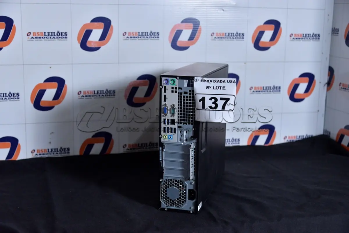 LOTE 137 - 01 COMPUTADOR HP CORE I5 SEM MEMÓRIA E SEM HD. (NO ESTADO) AV9705W