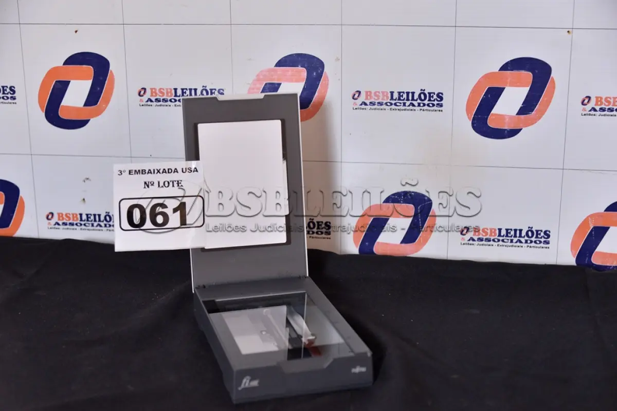 LOTE 061 - 01 SCANNER DIGITAL MODELO: FI-60F MARCA FUJTSU. (OPTICAL DIGITAL/SCANNER)121931 (NO ESTADO)