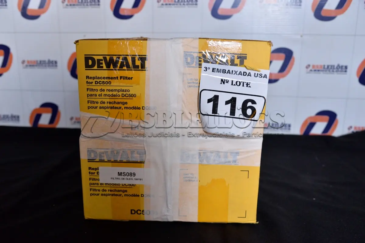 LOTE 116 - 08 UNIDADES DE FILTROS PARA ASPIRADOR DE PÓ MODELO: DC5001 MARCA DEWALT. (FIKLTER-GENERATOR) (NO ESTADO)0000026