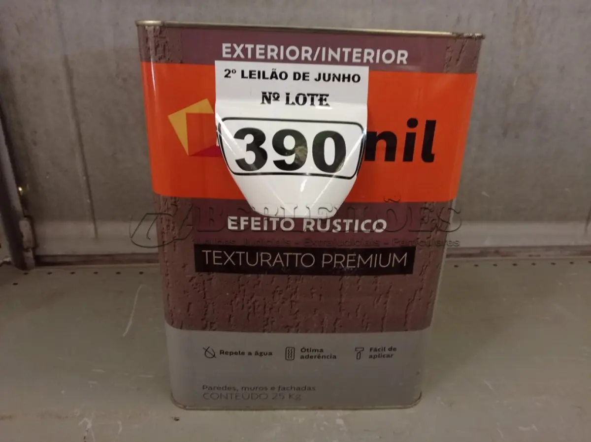 LOTE 390 - 01 LATA DE TINTA TEXTURATTO PREMIUM EFEITO RÚSTICO EXTERIOR/INTERIOR SUVINIL 25KG. (NO ESTADO) ATENÇÃO! FAZER A VISITAÇÃO ANTES DE ARREMATAR, NÃO SABEMOS SE FUNCIONA. LEILÃO NÃO TEM GARANTIA E NEM DEVOLUÇÃO, SUJEITO A POSSÍVEIS AVARIAS VISÍVEIS/OCULTAS E/OU AUSÊNCIA DE COMPONENTES.