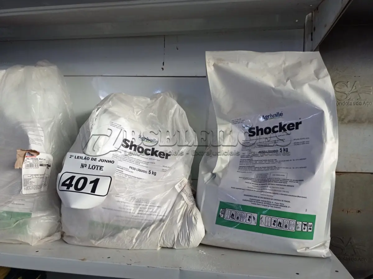 LOTE 401 - 03 PACOTES DE FUNGICIDAS DE 5KG CADA AGRIVALLE SHOCKER. (NO ESTADO) ATENÇÃO! FAZER A VISITAÇÃO ANTES DE ARREMATAR, NÃO SABEMOS SE FUNCIONA. LEILÃO NÃO TEM GARANTIA E NEM DEVOLUÇÃO, SUJEITO A POSSÍVEIS AVARIAS VISÍVEIS/OCULTAS E/OU AUSÊNCIA DE COMPONENTES.