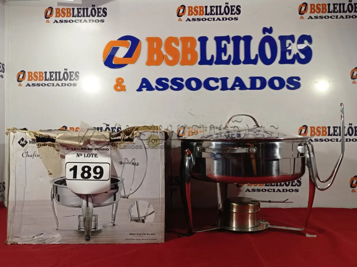 LOTE 189 - 01 RECHAUD 4,7 LITROS REDONDO. (NO ESTADO) ATENÇÃO! FAZER A VISITAÇÃO ANTES DE ARREMATAR, NÃO SABEMOS SE FUNCIONA. LEILÃO NÃO TEM GARANTIA E NEM DEVOLUÇÃO, SUJEITO A POSSÍVEIS AVARIAS VISÍVEIS/OCULTAS E/OU AUSÊNCIA DE COMPONENTES.