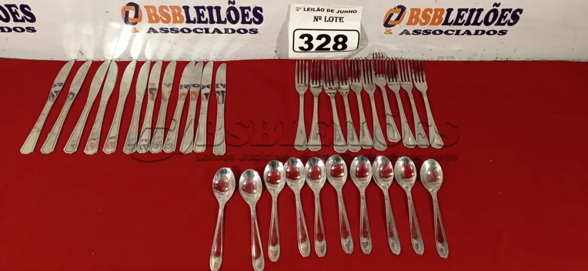 LOTE 328 - 01 LOTE COM 10 GARFOS, 10 FACAS E 10 COLHERES DE SOBREMESA. (NO ESTADO) ATENÇÃO! FAZER A VISITAÇÃO ANTES DE ARREMATAR, NÃO SABEMOS SE FUNCIONA. LEILÃO NÃO TEM GARANTIA E NEM DEVOLUÇÃO, SUJEITO A POSSÍVEIS AVARIAS VISÍVEIS/OCULTAS E/OU AUSÊNCIA DE COMPONENTES.
