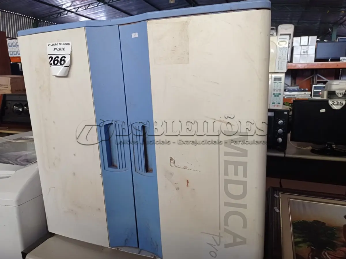 LOTE 266 - 01 FILTRO CENTRAL MÉDICA PRO 30/60/120 MARCA ELGA. (NO ESTADO) ATENÇÃO! FAZER A VISITAÇÃO ANTES DE ARREMATAR, NÃO SABEMOS SE FUNCIONA. LEILÃO NÃO TEM GARANTIA E NEM DEVOLUÇÃO, SUJEITO A POSSÍVEIS AVARIAS VISÍVEIS/OCULTAS E/OU AUSÊNCIA DE COMPONENTES.