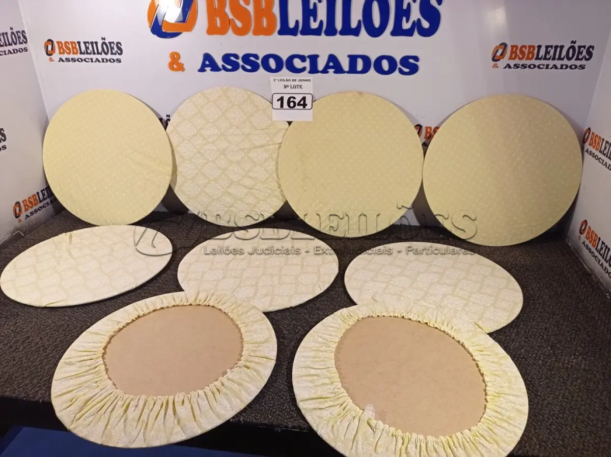 LOTE 164 - 09 SOUSPLAT COM CAPA FLORIDA NA COR VERDE. (NO ESTADO) ATENÇÃO! FAZER A VISITAÇÃO ANTES DE ARREMATAR, NÃO SABEMOS SE FUNCIONA. LEILÃO NÃO TEM GARANTIA E NEM DEVOLUÇÃO, SUJEITO A POSSÍVEIS AVARIAS VISÍVEIS/OCULTAS E/OU AUSÊNCIA DE COMPONENTES.