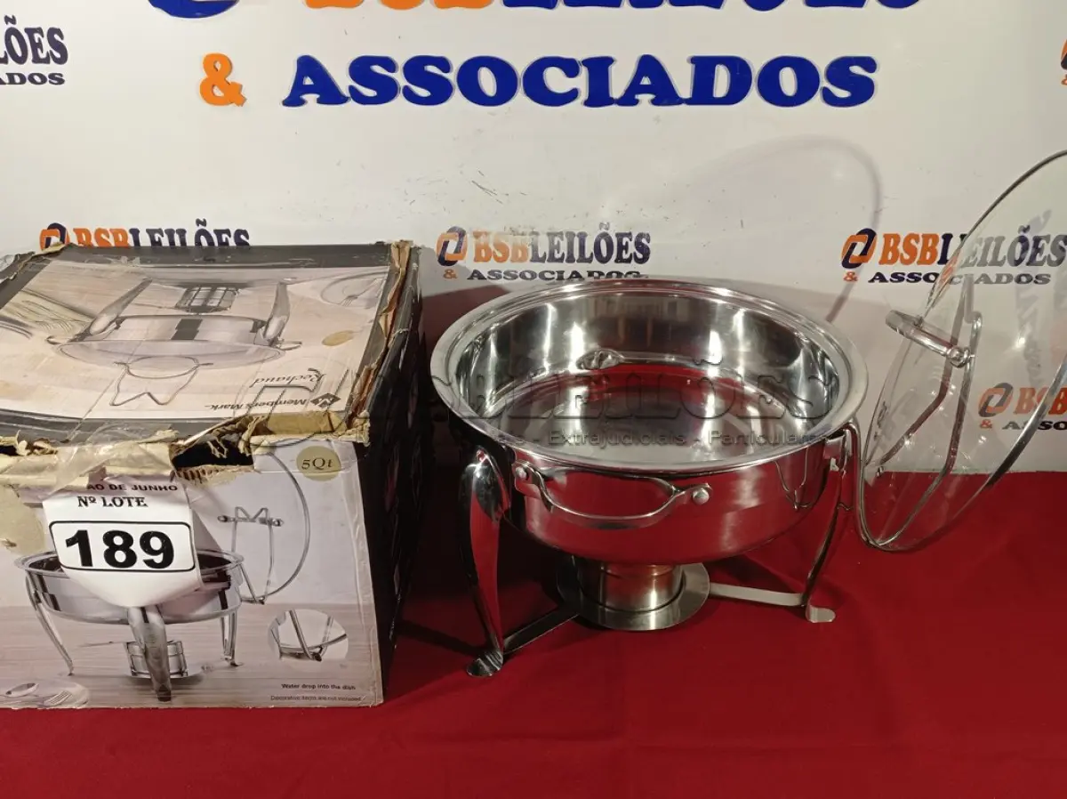 LOTE 189 - 01 RECHAUD 4,7 LITROS REDONDO. (NO ESTADO) ATENÇÃO! FAZER A VISITAÇÃO ANTES DE ARREMATAR, NÃO SABEMOS SE FUNCIONA. LEILÃO NÃO TEM GARANTIA E NEM DEVOLUÇÃO, SUJEITO A POSSÍVEIS AVARIAS VISÍVEIS/OCULTAS E/OU AUSÊNCIA DE COMPONENTES.