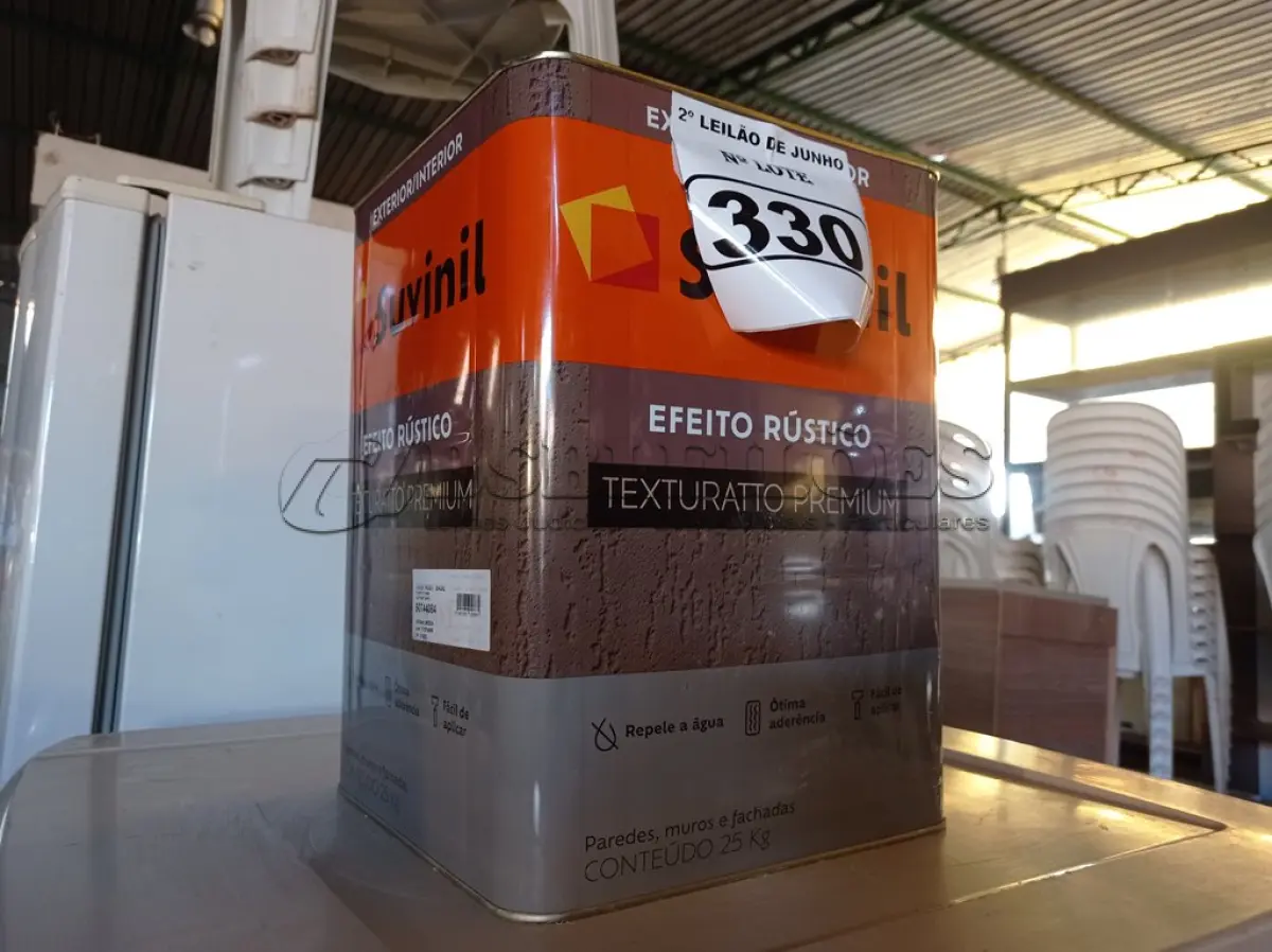 LOTE 330 - 01 LATA DE TINTA TEXTURATTO PREMIUM EFEITO RÚSTICO EXTERIOR/INTERIOR SUVINIL 25KG. (NO ESTADO) ATENÇÃO! FAZER A VISITAÇÃO ANTES DE ARREMATAR, NÃO SABEMOS SE FUNCIONA. LEILÃO NÃO TEM GARANTIA E NEM DEVOLUÇÃO, SUJEITO A POSSÍVEIS AVARIAS VISÍVEIS/OCULTAS E/OU AUSÊNCIA DE COMPONENTES.