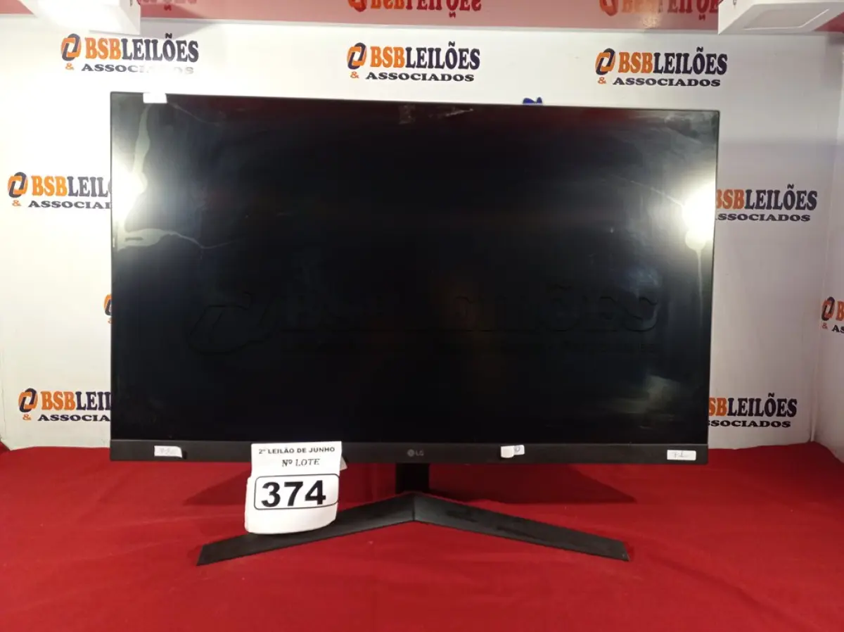 LOTE 374 - 01 MONITOR 32’’ MARCA LG SEM FONTE. (NO ESTADO) ATENÇÃO! FAZER A VISITAÇÃO ANTES DE ARREMATAR, NÃO SABEMOS SE FUNCIONA. LEILÃO NÃO TEM GARANTIA E NEM DEVOLUÇÃO, SUJEITO A POSSÍVEIS AVARIAS VISÍVEIS/OCULTAS E/OU AUSÊNCIA DE COMPONENTES.