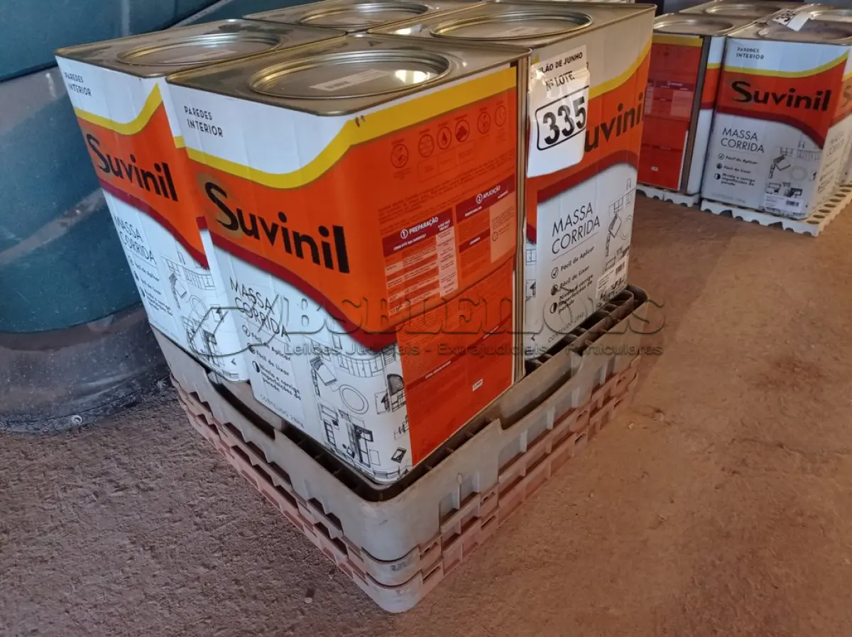 LOTE 335 - 01 LOTE COM 04 LATAS DE MASSA CORRIDA PARA PAREDES INTERIOR CONTENDO 28KG CADA MARCA SUVINIL. (NO ESTADO) ATENÇÃO! FAZER A VISITAÇÃO ANTES DE ARREMATAR, NÃO SABEMOS SE FUNCIONA. LEILÃO NÃO TEM GARANTIA E NEM DEVOLUÇÃO, SUJEITO A POSSÍVEIS AVARIAS VISÍVEIS/OCULTAS E/OU AUSÊNCIA DE COMPONENTES.