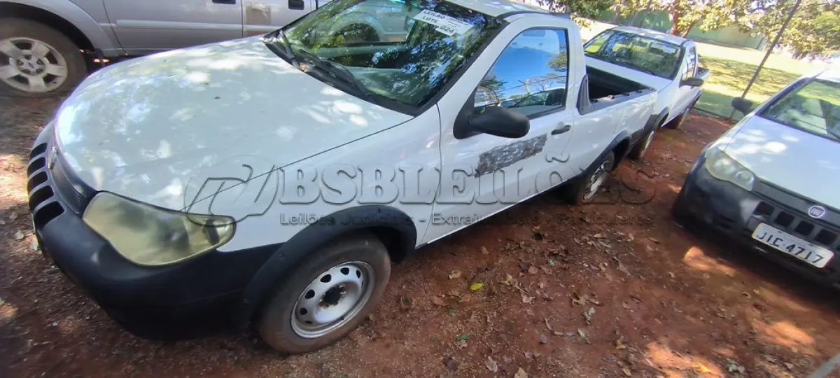 LOTE 023 - 01 FIAT STRADA PICK UP FIRE FLEX; PLACA: JIC-4717; ANO: 2009.  CHASSI: 9BD27803MA7188523, RENAVAM: 00164945334; VEÍCULO NÃO FUNCIONA, BOMBA DE COMBUSTÍVEL TRAVADA (NO ESTADO)