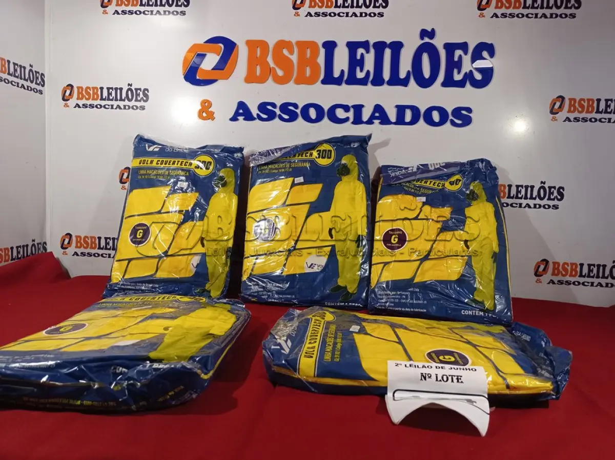 LOTE 434 - 01 LOTE COM 05 MACACÕES VOLH COVERTECH 300 TAMANHO G NA COR AMARELA. (NOVO) (NO ESTADO) ATENÇÃO! FAZER A VISITAÇÃO ANTES DE ARREMATAR, NÃO SABEMOS SE FUNCIONA. LEILÃO NÃO TEM GARANTIA E NEM DEVOLUÇÃO, SUJEITO A POSSÍVEIS AVARIAS VISÍVEIS/OCULTAS E/OU AUSÊNCIA DE COMPONENTES.