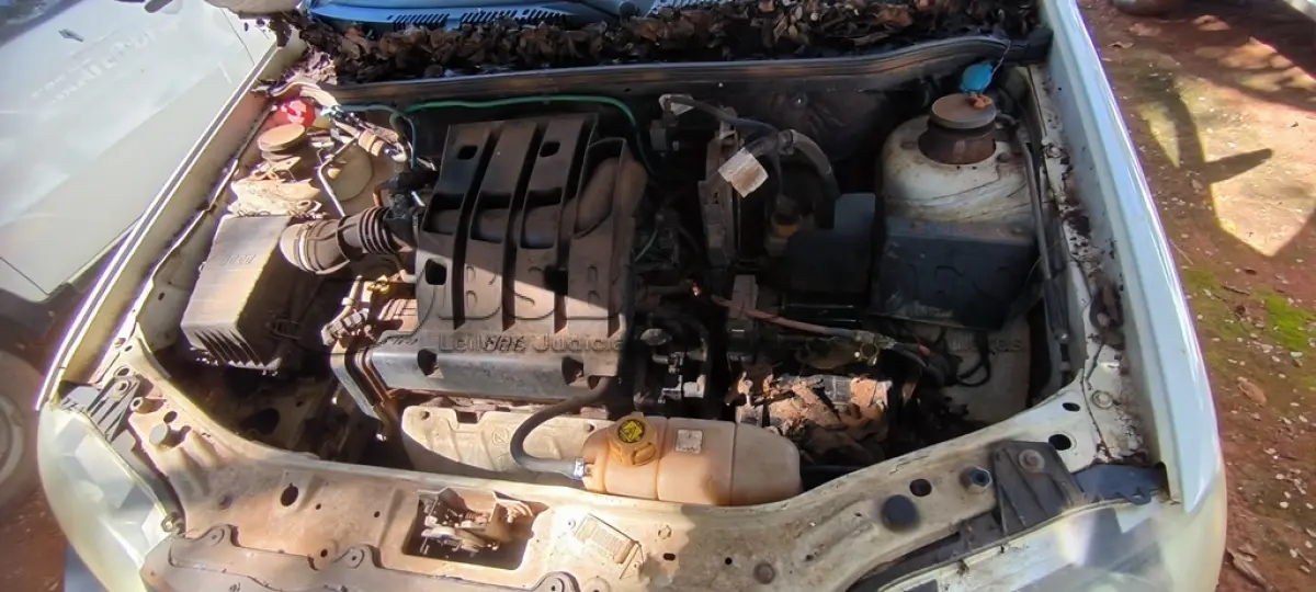 LOTE 023 - 01 FIAT STRADA PICK UP FIRE FLEX; PLACA: JIC-4717; ANO: 2009.  CHASSI: 9BD27803MA7188523, RENAVAM: 00164945334; VEÍCULO NÃO FUNCIONA, BOMBA DE COMBUSTÍVEL TRAVADA (NO ESTADO)