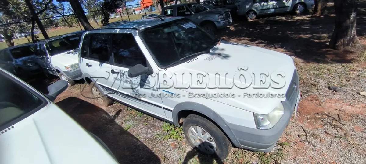 LOTE 034 - 01 FIAT UNO MILLE WAY ECON; PLACA: JIC-6488; ANO: 2009.  CHASSI: 9BD15844AA6321794, RENAVAM: 00165553570; (VEÍCULO NÃO FUNCIONA, BOMBA DE COMBUSTÍVEL TRAVADA). (NO ESTADO)