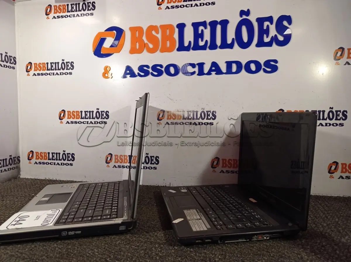 LOTE 044 - 02 NOTEBOOK'S, SENDO 01 ACER E 01 EMACHINES SEM FONTE. (NO ESTADO) ATENÇÃO! FAZER A VISITAÇÃO ANTES DE ARREMATAR, NÃO SABEMOS SE FUNCIONA. LEILÃO NÃO TEM GARANTIA E NEM DEVOLUÇÃO, SUJEITO A POSSÍVEIS AVARIAS VISÍVEIS/OCULTAS E/OU AUSÊNCIA DE COMPONENTES.
