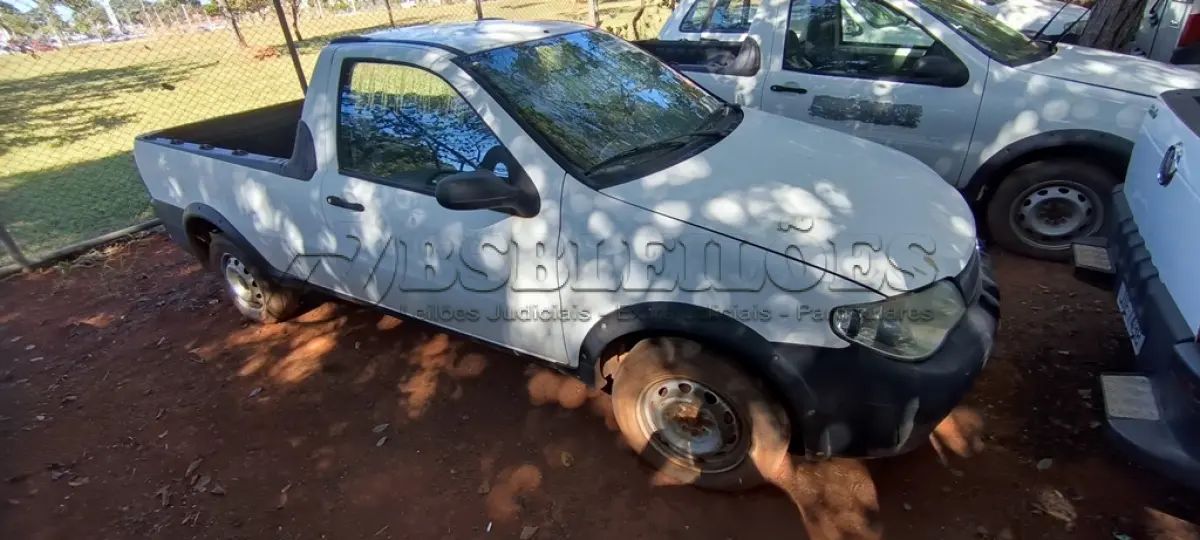 LOTE 019 - 01 FIAT STRADA PICK UP FIRE FLEX; PLACA: JIF-1604; ANO: 2009. CHASSI: 9BD27803M97161335, RENAVAM: 00148263062; (VEÍCULO NÃO FUNCIONA, BOMBA DE COMBUSTÍVEL TRAVADA). (NO ESTADO)
