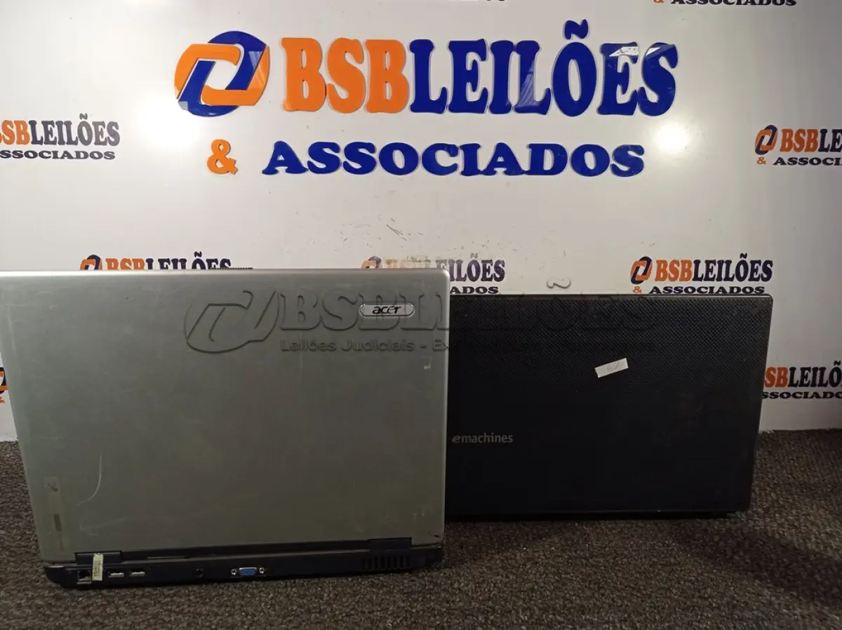 LOTE 044 - 02 NOTEBOOK'S, SENDO 01 ACER E 01 EMACHINES SEM FONTE. (NO ESTADO) ATENÇÃO! FAZER A VISITAÇÃO ANTES DE ARREMATAR, NÃO SABEMOS SE FUNCIONA. LEILÃO NÃO TEM GARANTIA E NEM DEVOLUÇÃO, SUJEITO A POSSÍVEIS AVARIAS VISÍVEIS/OCULTAS E/OU AUSÊNCIA DE COMPONENTES.