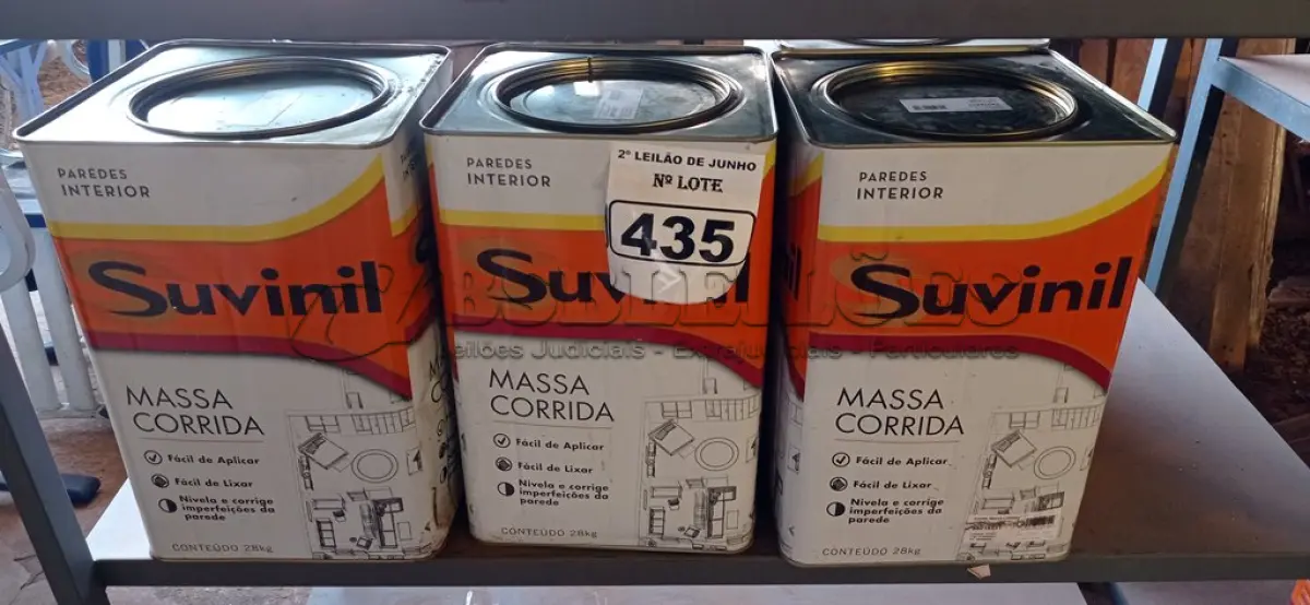 LOTE 435 - 01 LOTE COM 04 LATAS DE MASSA CORRIDA PARA PAREDES INTERIOR CONTENDO 28KG CADA MARCA SUVINIL. (NO ESTADO) ATENÇÃO! FAZER A VISITAÇÃO ANTES DE ARREMATAR, NÃO SABEMOS SE FUNCIONA. LEILÃO NÃO TEM GARANTIA E NEM DEVOLUÇÃO, SUJEITO A POSSÍVEIS AVARIAS VISÍVEIS/OCULTAS E/OU AUSÊNCIA DE COMPONENTES.