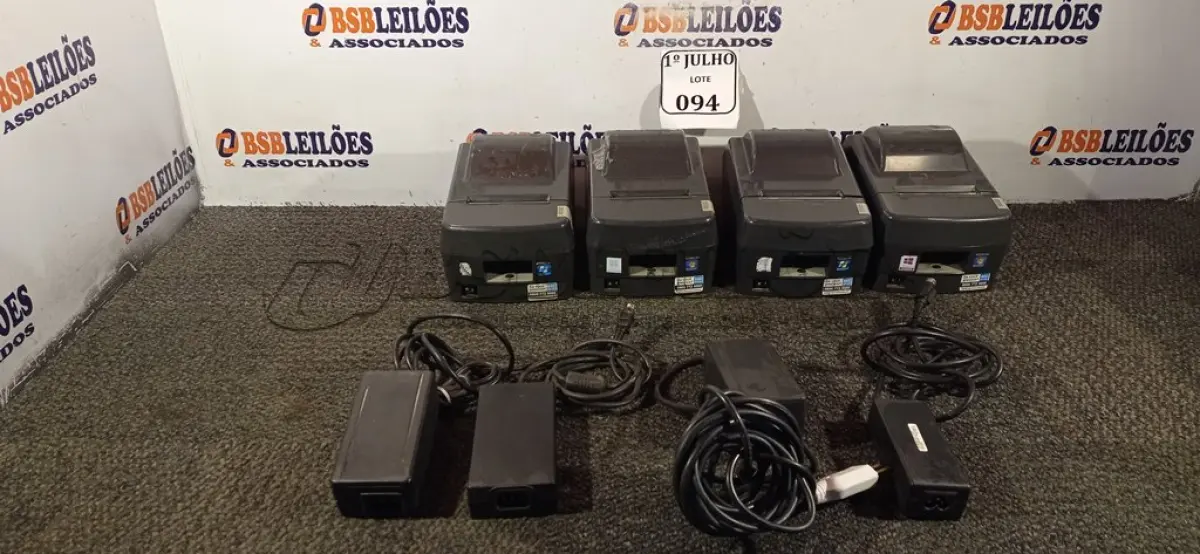 LOTE 094 - 04 IMPRESSORAS TÉRMICAS, DR-800/005 COM FONTE SEM O CABO. (NO ESTADO) ATENÇÃO! FAZER A VISITAÇÃO ANTES DE ARREMATAR, NÃO SABEMOS SE FUNCIONA. LEILÃO NÃO TEM GARANTIA E NEM DEVOLUÇÃO, SUJEITO A POSSÍVEIS AVARIAS VISÍVEIS/OCULTAS E/OU AUSÊNCIA DE COMPONENTES.
