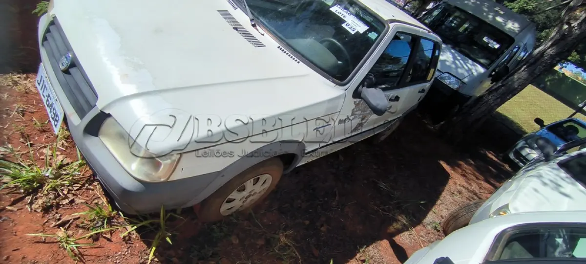 LOTE 035 - 01 FIAT UNO MILLE WAY ECON; PLACA: JIC-6498; ANO: 2009. CHASSI: 9BD15844AA6321798, RENAVAM: 00165550490;  (VEÍCULO NÃO FUNCIONA, BOMBA DE COMBUSTÍVEL TRAVADA). (NO ESTADO)