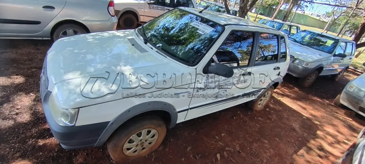 LOTE 039 - 01 FIAT UNO MILLE WAY ECON; PLACA: JIC-6418; ANO: 2009. CHASSI: 9BD15844AA6345942, RENAVAM: 00165583584; (VEÍCULO NÃO FUNCIONA BOMBA DE COMBUSTIVELTRAVADA). (NO ESTADO)