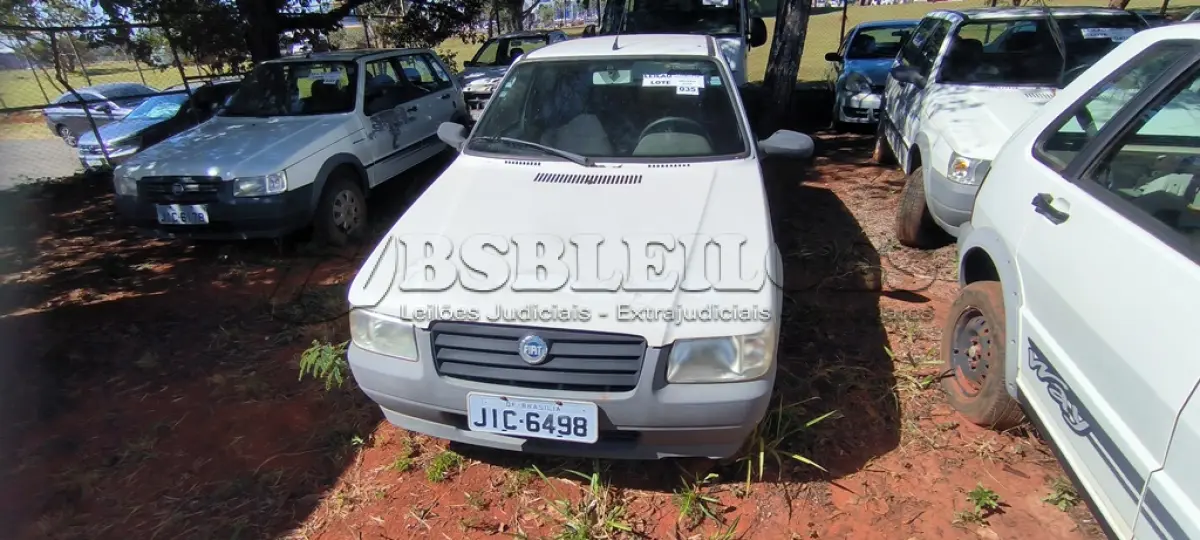 LOTE 035 - 01 FIAT UNO MILLE WAY ECON; PLACA: JIC-6498; ANO: 2009. CHASSI: 9BD15844AA6321798, RENAVAM: 00165550490;  (VEÍCULO NÃO FUNCIONA, BOMBA DE COMBUSTÍVEL TRAVADA). (NO ESTADO)