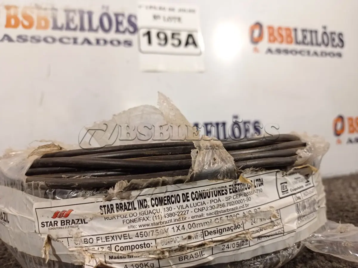LOTE 195 - 01 ROLO DE CABO FLEXÍVEL 1×4,00MM NA COR PRETA. (NO ESTADO) ATENÇÃO! FAZER A VISITAÇÃO ANTES DE ARREMATAR, NÃO SABEMOS SE FUNCIONA. LEILÃO NÃO TEM GARANTIA E NEM DEVOLUÇÃO, SUJEITO A POSSÍVEIS AVARIAS VISÍVEIS/OCULTAS E/OU AUSÊNCIA DE COMPONENTES.