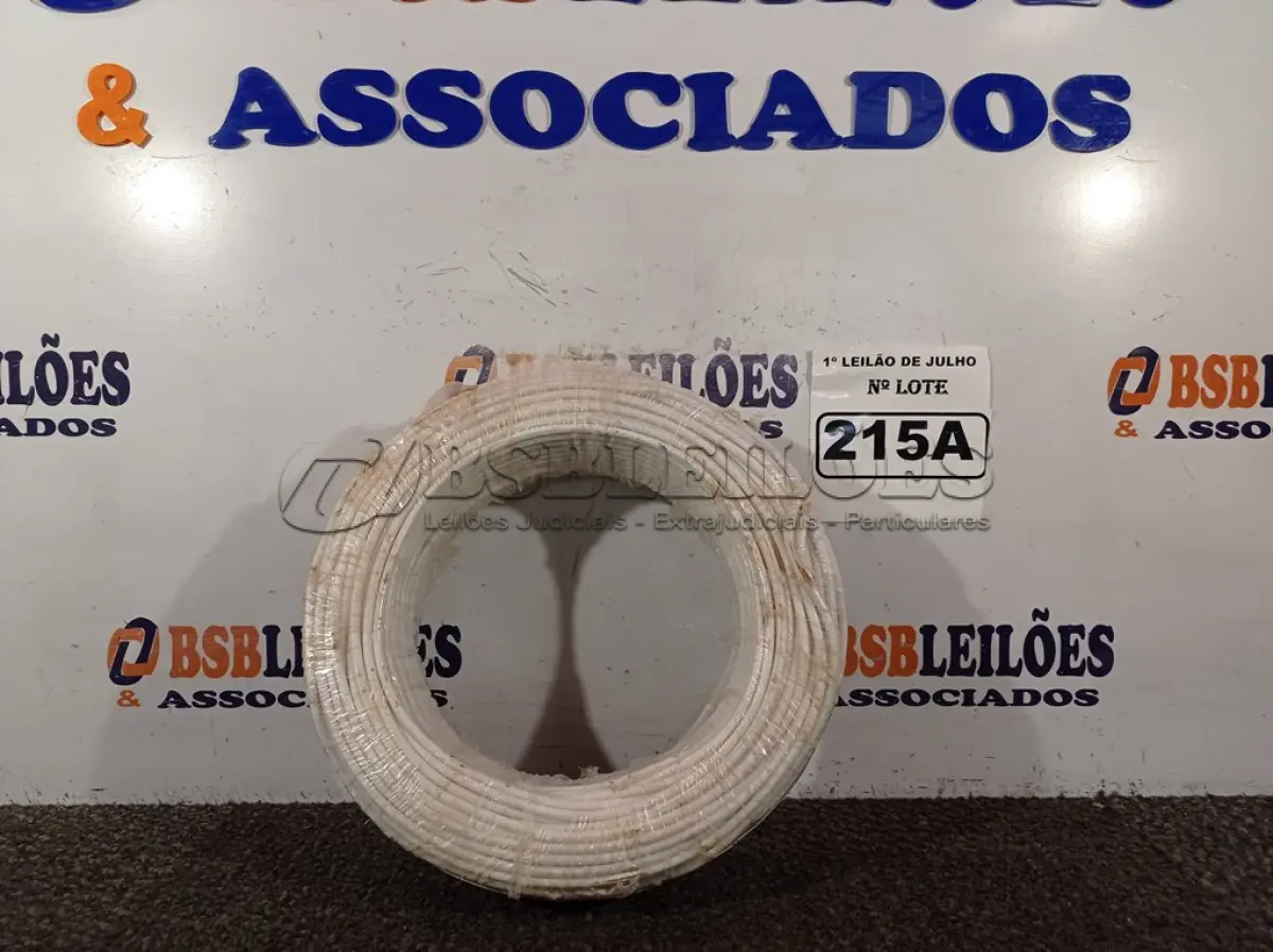 LOTE 215 - 01 ROLO CABO FLEXÍVEL 1×4MM NA COR BRANCA. (NO ESTADO) ATENÇÃO! FAZER A VISITAÇÃO ANTES DE ARREMATAR, NÃO SABEMOS SE FUNCIONA. LEILÃO NÃO TEM GARANTIA E NEM DEVOLUÇÃO, SUJEITO A POSSÍVEIS AVARIAS VISÍVEIS/OCULTAS E/OU AUSÊNCIA DE COMPONENTES.
