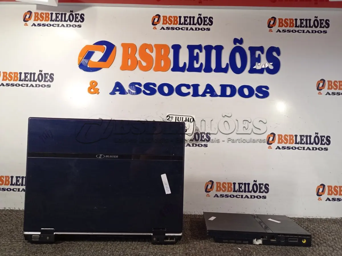 LOTE 039 - 01 PS2 MARCA SONY SEM CABOS E CONTROLE E 01 NOTEBOOK PARA RETIRADA DE PEÇAS. (NO ESTADO) ATENÇÃO! FAZER A VISITAÇÃO ANTES DE ARREMATAR, NÃO SABEMOS SE FUNCIONA. LEILÃO NÃO TEM GARANTIA E NEM DEVOLUÇÃO, SUJEITO A POSSÍVEIS AVARIAS VISÍVEIS/OCULTAS E/OU AUSÊNCIA DE COMPONENTES.