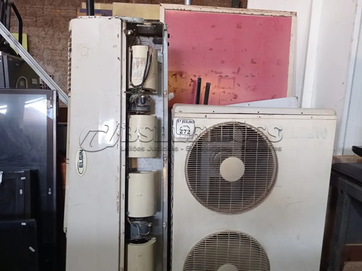 LOTE 272 - 02 SUCATAS EVAPORADORAS. (NO ESTADO) ATENÇÃO! FAZER A VISITAÇÃO ANTES DE ARREMATAR, NÃO SABEMOS SE FUNCIONA. LEILÃO NÃO TEM GARANTIA E NEM DEVOLUÇÃO, SUJEITO A POSSÍVEIS AVARIAS VISÍVEIS/OCULTAS E/OU AUSÊNCIA DE COMPONENTES.