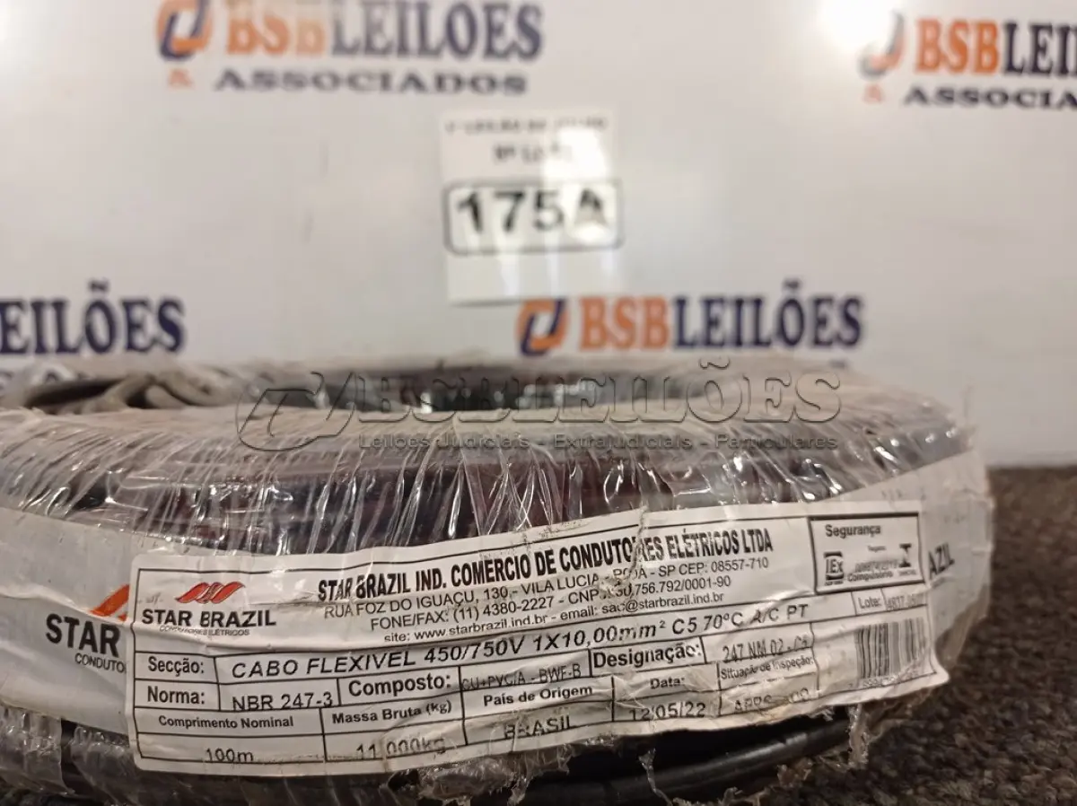 LOTE 175 - 01 CAIXA DE SOM PZPROPASSIVE PROAUDIO PX-12. (NO ESTADO) ATENÇÃO! FAZER A VISITAÇÃO ANTES DE ARREMATAR, NÃO SABEMOS SE FUNCIONA. LEILÃO NÃO TEM GARANTIA E NEM DEVOLUÇÃO, SUJEITO A POSSÍVEIS AVARIAS VISÍVEIS/OCULTAS E/OU AUSÊNCIA DE COMPONENTES.