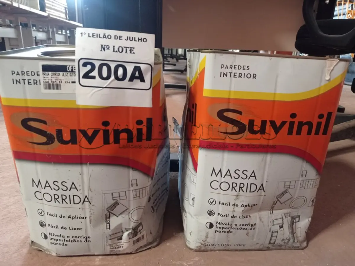 LOTE 200 - 2 LATAS DE MASSA CORRIDA PARA PAREDES INTERIOR CONTENDO 28KG CADA MARCA SUVINIL. (NO ESTADO) ATENÇÃO! FAZER A VISITAÇÃO ANTES DE ARREMATAR, NÃO SABEMOS SE FUNCIONA. LEILÃO NÃO TEM GARANTIA E NEM DEVOLUÇÃO, SUJEITO A POSSÍVEIS AVARIAS VISÍVEIS/OCULTAS E/OU AUSÊNCIA DE COMPONENTES.