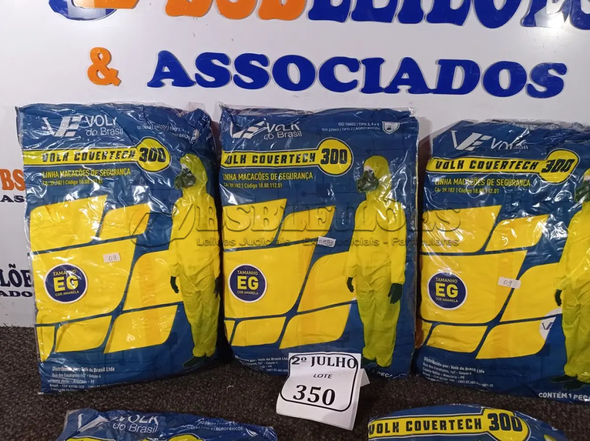 LOTE 350 - 05 MACACÕES DE SEGURANÇA VOLH GOVERTECH 300 TAMANHO EG. (NO ESTADO) ATENÇÃO! FAZER A VISITAÇÃO ANTES DE ARREMATAR, NÃO SABEMOS SE FUNCIONA. LEILÃO NÃO TEM GARANTIA E NEM DEVOLUÇÃO, SUJEITO A POSSÍVEIS AVARIAS VISÍVEIS/OCULTAS E/OU AUSÊNCIA DE COMPONENTES.