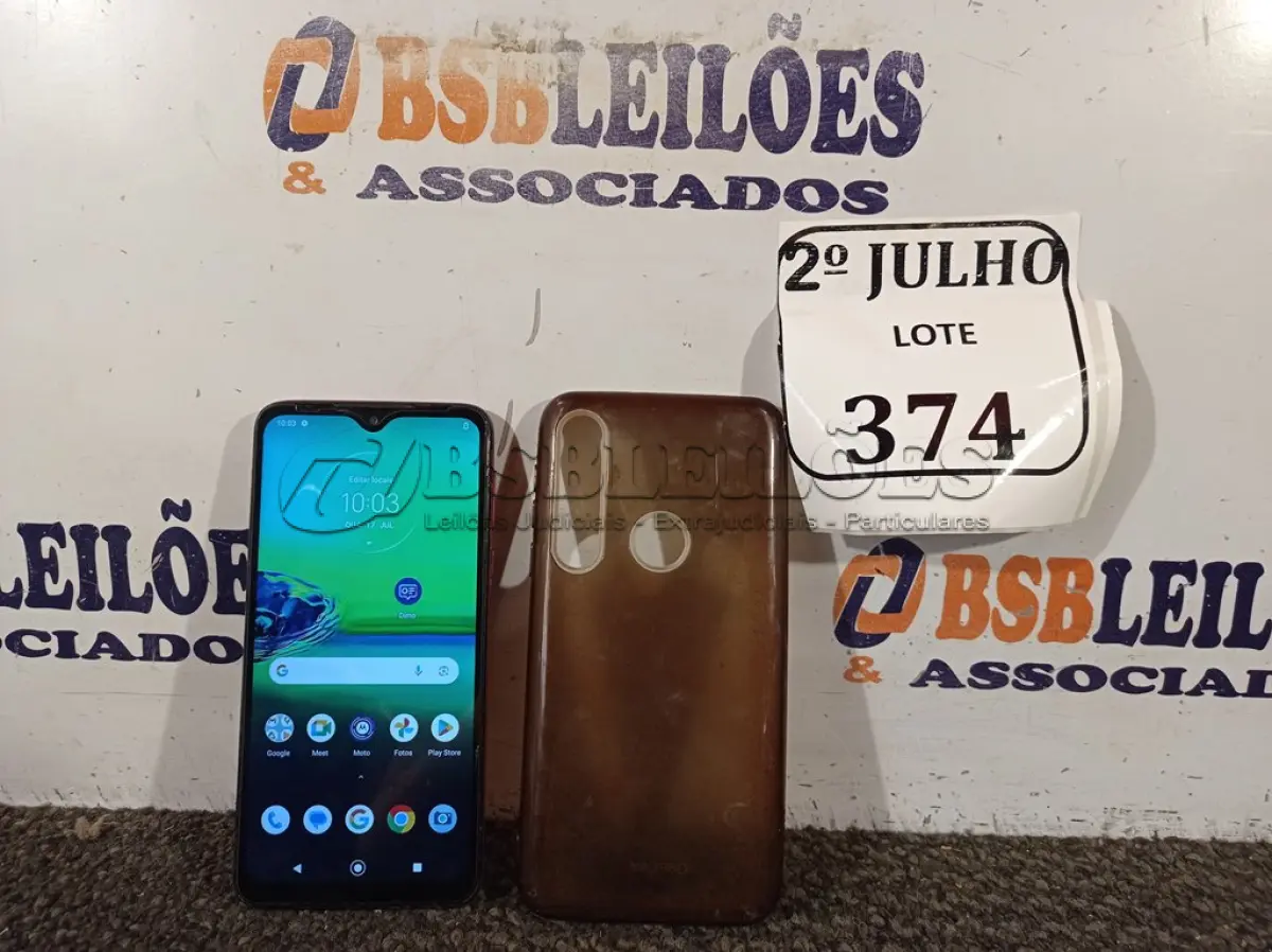 LOTE 374 - 01 CELULAR MOTOROLA MOTO G8 PLAY 32GB (NO ESTADO) ATENÇÃO! FAZER A VISITAÇÃO ANTES DE ARREMATAR, NÃO SABEMOS SE FUNCIONA. LEILÃO NÃO TEM GARANTIA E NEM DEVOLUÇÃO, SUJEITO A POSSÍVEIS AVARIAS VISÍVEIS/OCULTAS E/OU AUSÊNCIA DE COMPONENTES.