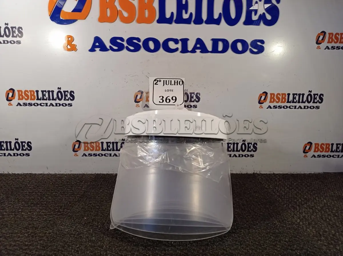 LOTE 369 - 10 MÁSCARAS DE PROTEÇÃO (NO ESTADO) ATENÇÃO! FAZER A VISITAÇÃO ANTES DE ARREMATAR, NÃO SABEMOS SE FUNCIONA. LEILÃO NÃO TEM GARANTIA E NEM DEVOLUÇÃO, SUJEITO A POSSÍVEIS AVARIAS VISÍVEIS/OCULTAS E/OU AUSÊNCIA DE COMPONENTES.