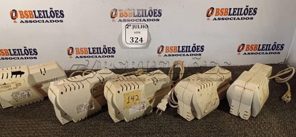 LOTE 324 - 05 ESTABILIZADORES (NO ESTADO) ATENÇÃO! FAZER A VISITAÇÃO ANTES DE ARREMATAR, NÃO SABEMOS SE FUNCIONA. LEILÃO NÃO TEM GARANTIA E NEM DEVOLUÇÃO, SUJEITO A POSSÍVEIS AVARIAS VISÍVEIS/OCULTAS E/OU AUSÊNCIA DE COMPONENTES.