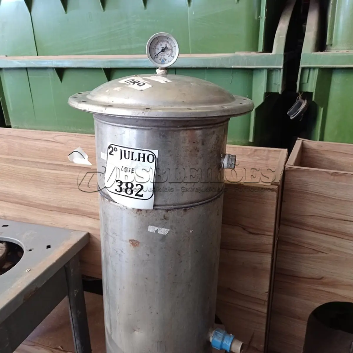 LOTE 382 - 01 FILTRO PARA CASA (NO ESTADO) ATENÇÃO! FAZER A VISITAÇÃO ANTES DE ARREMATAR, NÃO SABEMOS SE FUNCIONA. LEILÃO NÃO TEM GARANTIA E NEM DEVOLUÇÃO, SUJEITO A POSSÍVEIS AVARIAS VISÍVEIS/OCULTAS E/OU AUSÊNCIA DE COMPONENTES.