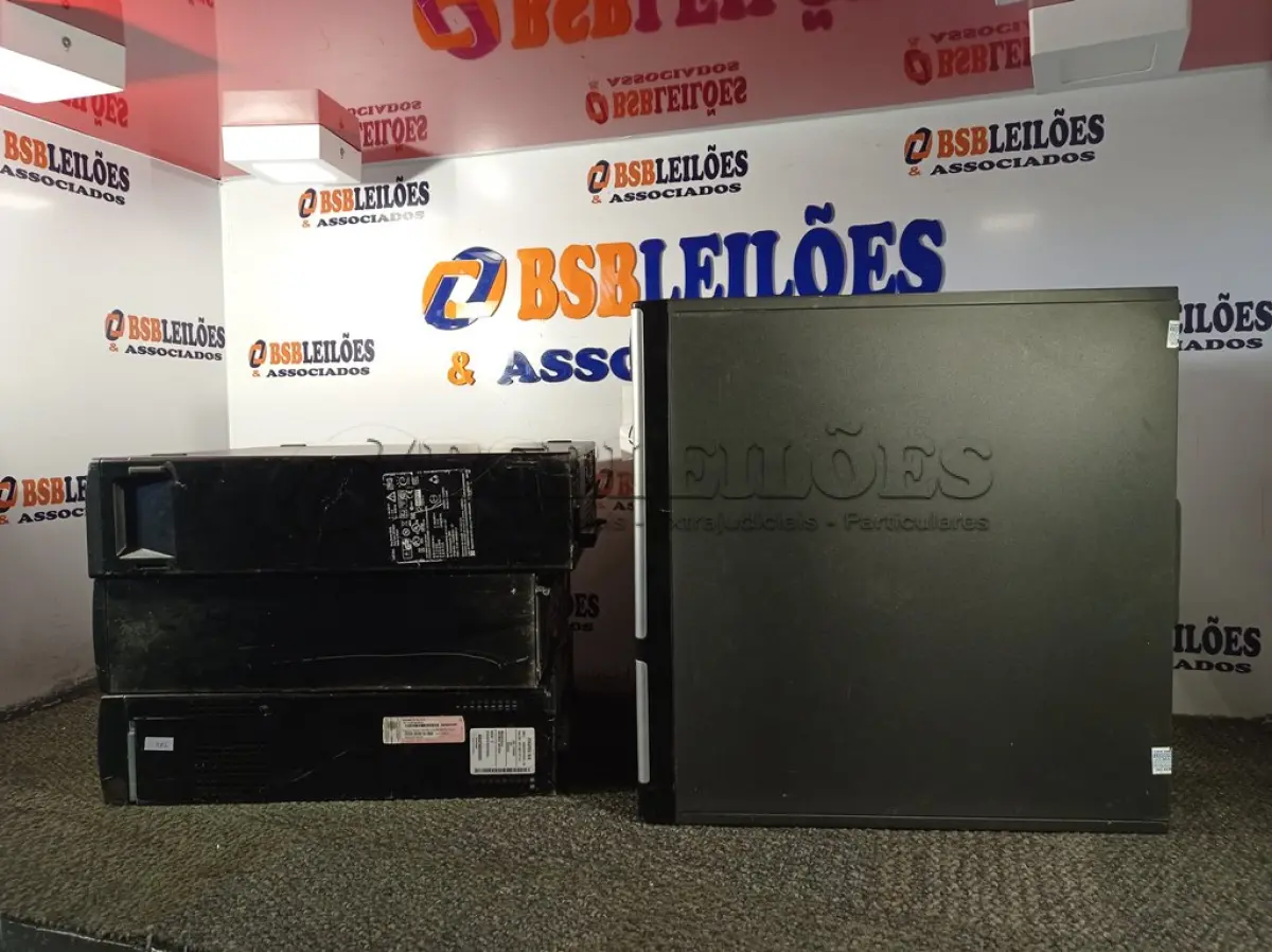 LOTE 281 - 04 CPUS DIVERSAS DDR3 (NO ESTADO) ATENÇÃO! FAZER A VISITAÇÃO ANTES DE ARREMATAR, NÃO SABEMOS SE FUNCIONA. LEILÃO NÃO TEM GARANTIA E NEM DEVOLUÇÃO, SUJEITO A POSSÍVEIS AVARIAS VISÍVEIS/OCULTAS E/OU AUSÊNCIA DE COMPONENTES.