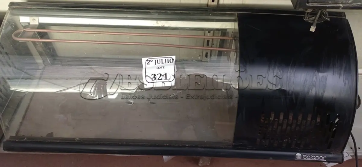 LOTE 321 - 01 ESTUFA FRIA PARA SHUSHI (NO ESTADO) ATENÇÃO! FAZER A VISITAÇÃO ANTES DE ARREMATAR, NÃO SABEMOS SE FUNCIONA. LEILÃO NÃO TEM GARANTIA E NEM DEVOLUÇÃO, SUJEITO A POSSÍVEIS AVARIAS VISÍVEIS/OCULTAS E/OU AUSÊNCIA DE COMPONENTES.