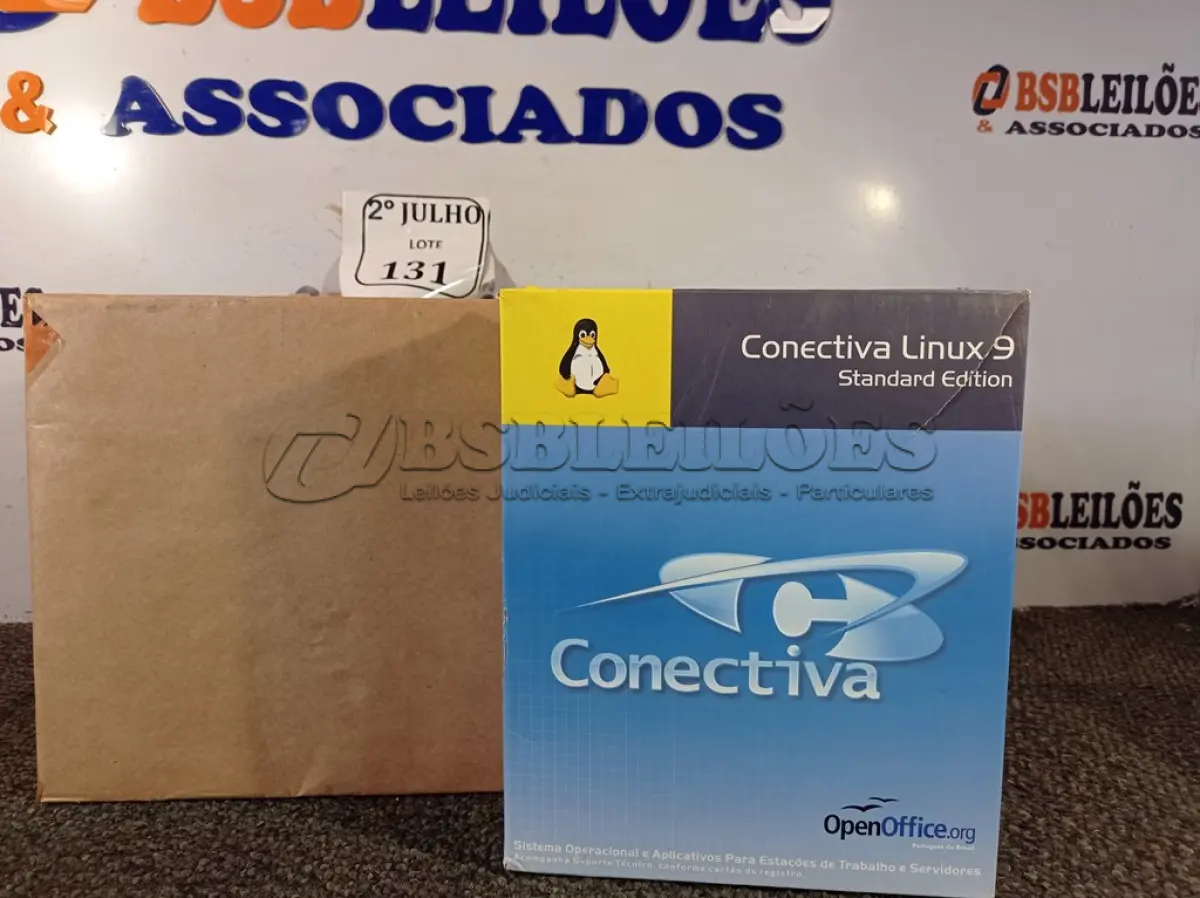 LOTE 131 - 05 KITS DE SISTEMA OPERACIONAL E APLICATIVOS PARA ESTAÇÕES DE TRABALHO E SERVIDORES. (NO ESTADO) ATENÇÃO! FAZER A VISITAÇÃO ANTES DE ARREMATAR, NÃO SABEMOS SE FUNCIONA. LEILÃO NÃO TEM GARANTIA E NEM DEVOLUÇÃO, SUJEITO A POSSÍVEIS AVARIAS VISÍVEIS/OCULTAS E/OU AUSÊNCIA DE COMPONENTES.