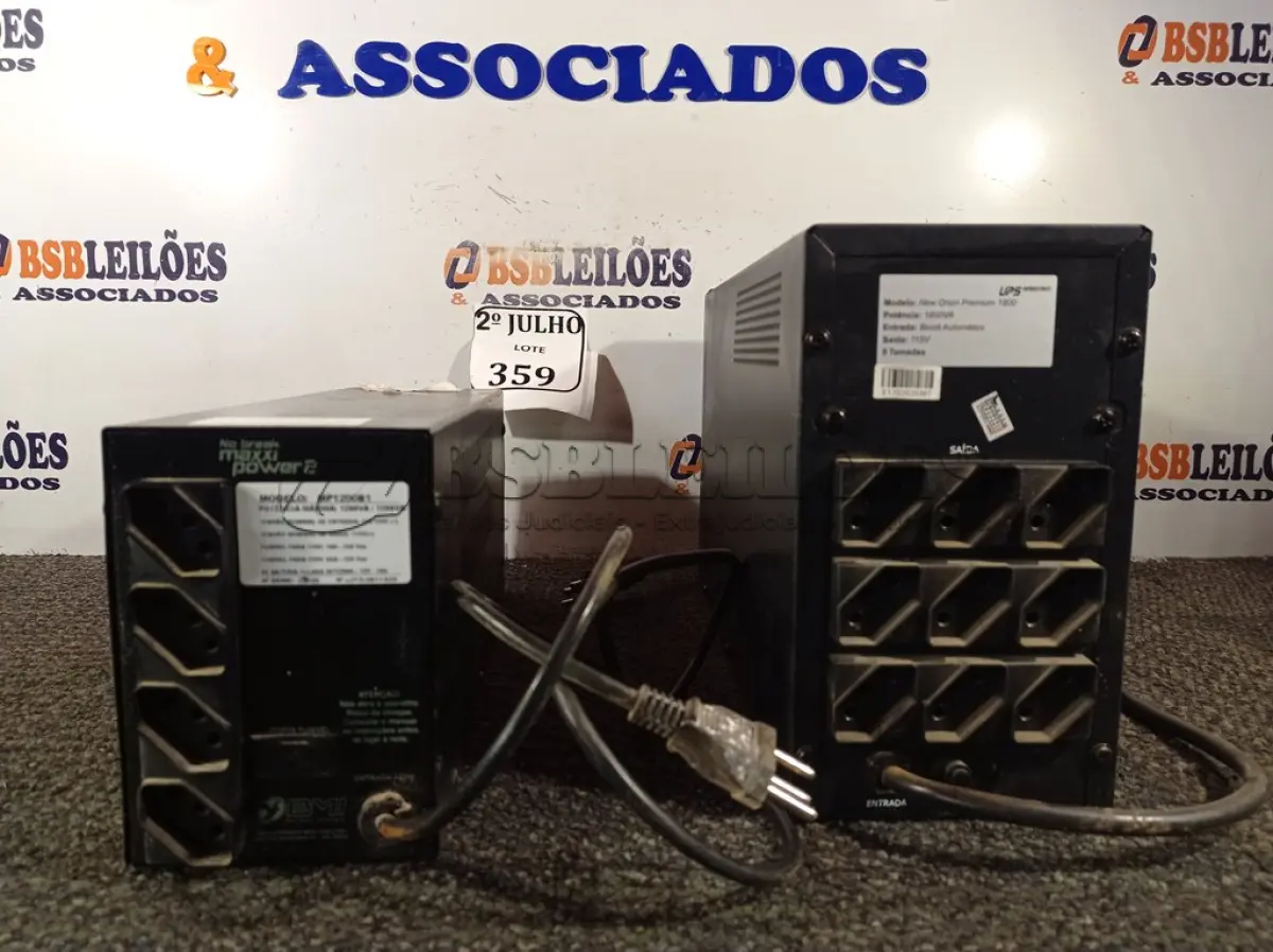 LOTE 359 - 02 NOBREAKS (NO ESTADO) ATENÇÃO! FAZER A VISITAÇÃO ANTES DE ARREMATAR, NÃO SABEMOS SE FUNCIONA. LEILÃO NÃO TEM GARANTIA E NEM DEVOLUÇÃO, SUJEITO A POSSÍVEIS AVARIAS VISÍVEIS/OCULTAS E/OU AUSÊNCIA DE COMPONENTES.
