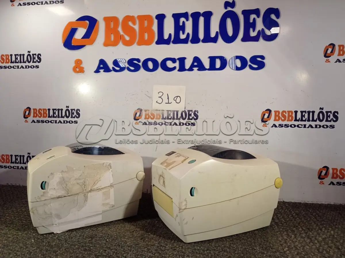 LOTE 310 - 02 IMPRESSORAS DE ETIQUETAS MARCA ZEBRA MOD:TLP 2844 (NO ESTADO) ATENÇÃO! FAZER A VISITAÇÃO ANTES DE ARREMATAR, NÃO SABEMOS SE FUNCIONA. LEILÃO NÃO TEM GARANTIA E NEM DEVOLUÇÃO, SUJEITO A POSSÍVEIS AVARIAS VISÍVEIS/OCULTAS E/OU AUSÊNCIA DE COMPONENTES.