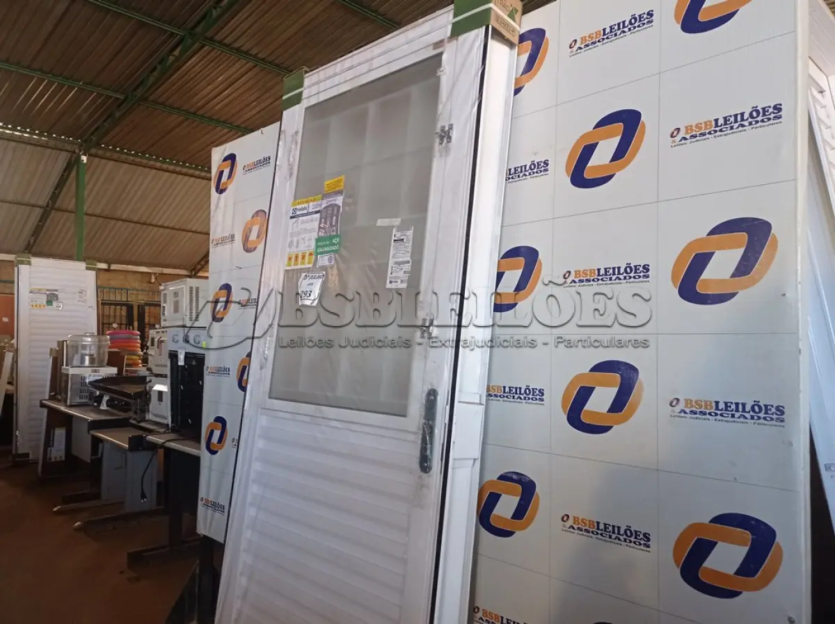 LOTE 293 - 6.492 - PORTA VEN MIS TRAD PRONTA 085X212 DIR QUAD - HAIALA REQ12 NOVO. (NO ESTADO)