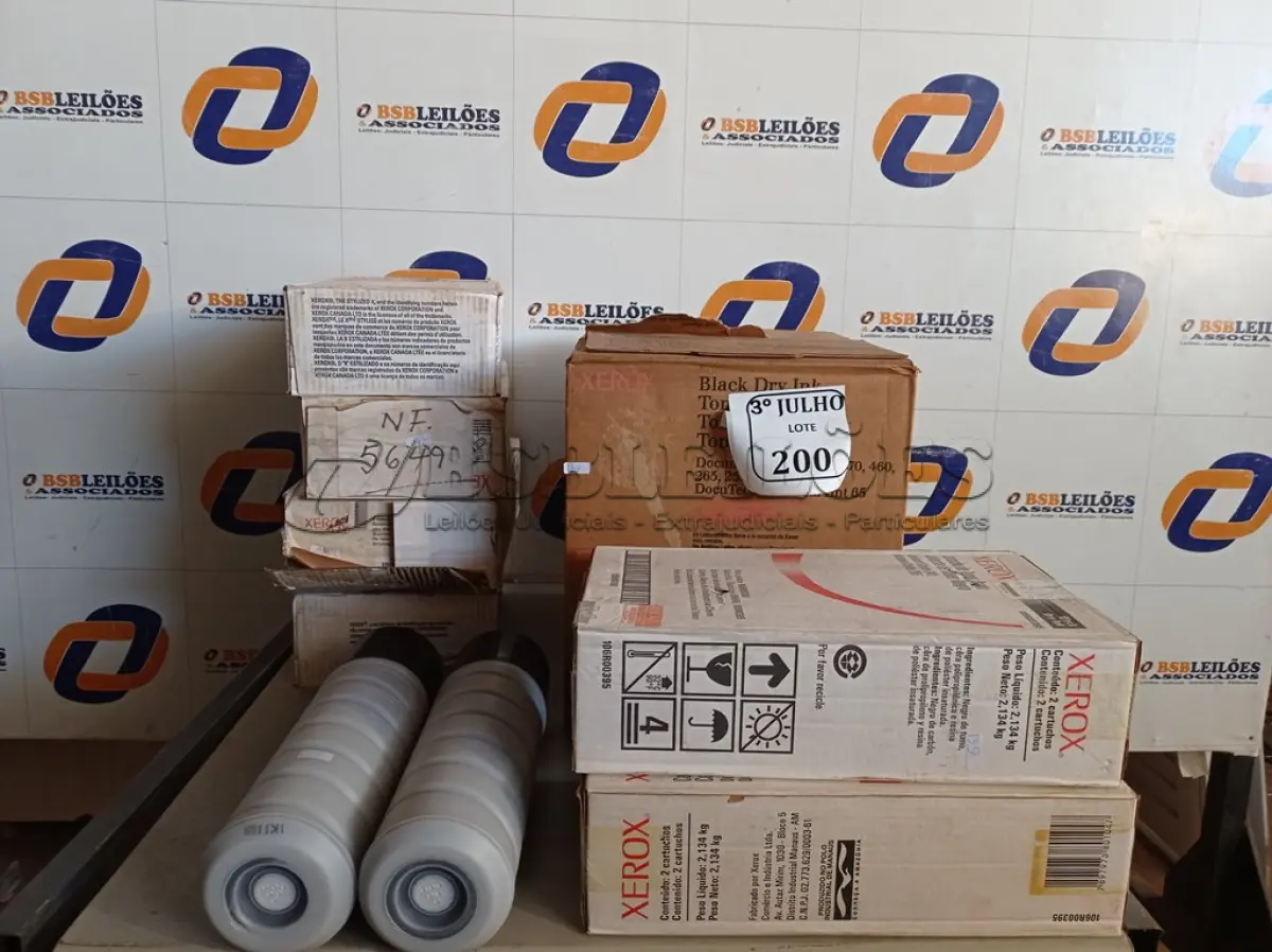 LOTE 200 - 01 LOTE COM 14 CILINDROS XEROX E 06 TONERS XEROX, 480/470/460. (NO ESTADO) ATENÇÃO! FAZER A VISITAÇÃO ANTES DE ARREMATAR, NÃO SABEMOS SE FUNCIONA. LEILÃO NÃO TEM GARANTIA E NEM DEVOLUÇÃO, SUJEITO A POSSÍVEIS AVARIAS VISÍVEIS/OCULTAS E/OU AUSÊNCIA DE COMPONENTES.