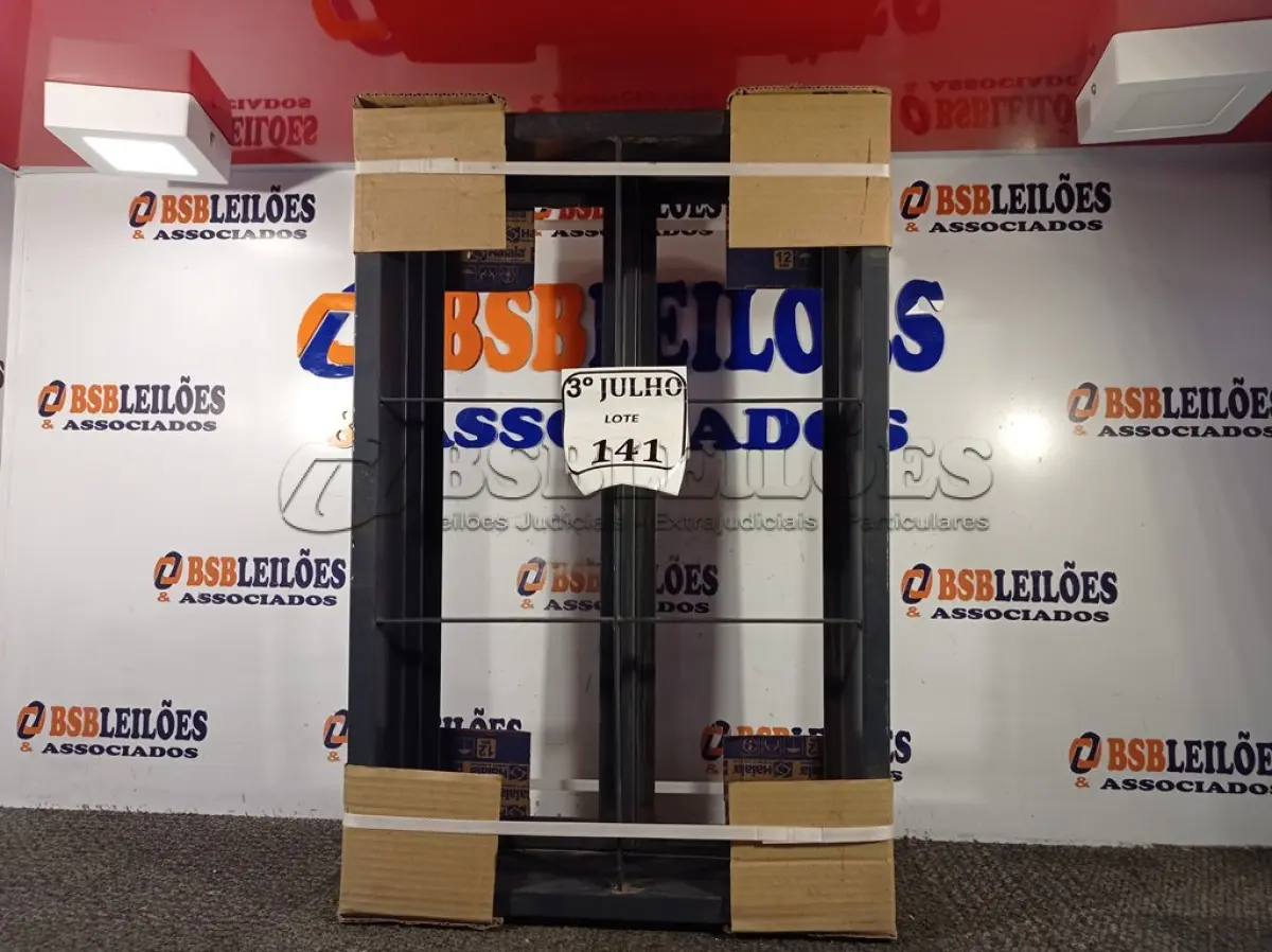 LOTE 141 - 6.186 - JANELA BASCULANTE TRAD 060X040 QUAD REQ12 HAIALA NOVO. (NO ESTADO)