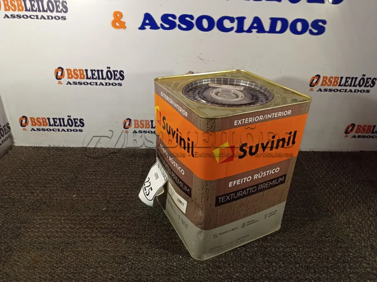LOTE 225 - 01 LATA DE TINTA TEXTURATTO PREMIUM EFEITO RÚSTICO EXTERIOR/INTERIOR SUVINIL 25KG. (NO ESTADO) ATENÇÃO! FAZER A VISITAÇÃO ANTES DE ARREMATAR, NÃO SABEMOS SE FUNCIONA. LEILÃO NÃO TEM GARANTIA E NEM DEVOLUÇÃO, SUJEITO A POSSÍVEIS AVARIAS VISÍVEIS/OCULTAS E/OU AUSÊNCIA DE COMPONENTES.