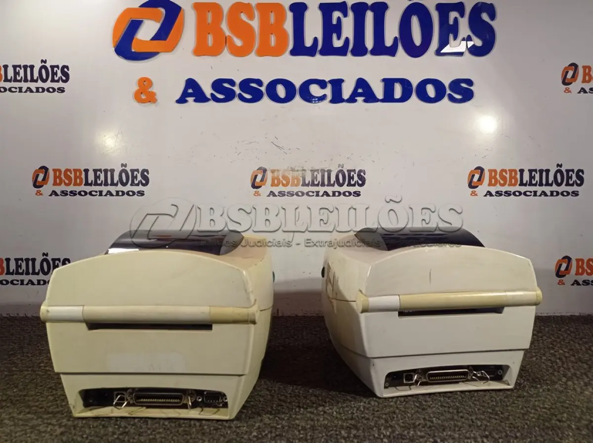LOTE 311 - 02 IMPRESSORAS DE ETIQUETAS MARCA ZEBRA MOD:TLP 2844 (NO ESTADO) ATENÇÃO! FAZER A VISITAÇÃO ANTES DE ARREMATAR, NÃO SABEMOS SE FUNCIONA. LEILÃO NÃO TEM GARANTIA E NEM DEVOLUÇÃO, SUJEITO A POSSÍVEIS AVARIAS VISÍVEIS/OCULTAS E/OU AUSÊNCIA DE COMPONENTES.