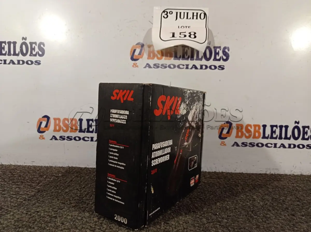 LOTE 158 - 01 PARAFUSADEIRA SKIL 3,6 V NOVO. (NO ESTADO)