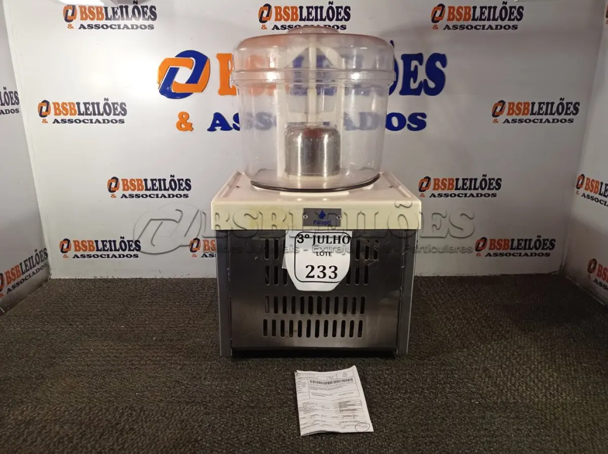 LOTE 233 - 01 REFRESQUEIRA DE 01 CUBA REDONDA MARCA POLOGEL 220V. (NO ESTADO) ATENÇÃO! FAZER A VISITAÇÃO ANTES DE ARREMATAR, NÃO SABEMOS SE FUNCIONA. LEILÃO NÃO TEM GARANTIA E NEM DEVOLUÇÃO, SUJEITO A POSSÍVEIS AVARIAS VISÍVEIS/OCULTAS E/OU AUSÊNCIA DE COMPONENTES.