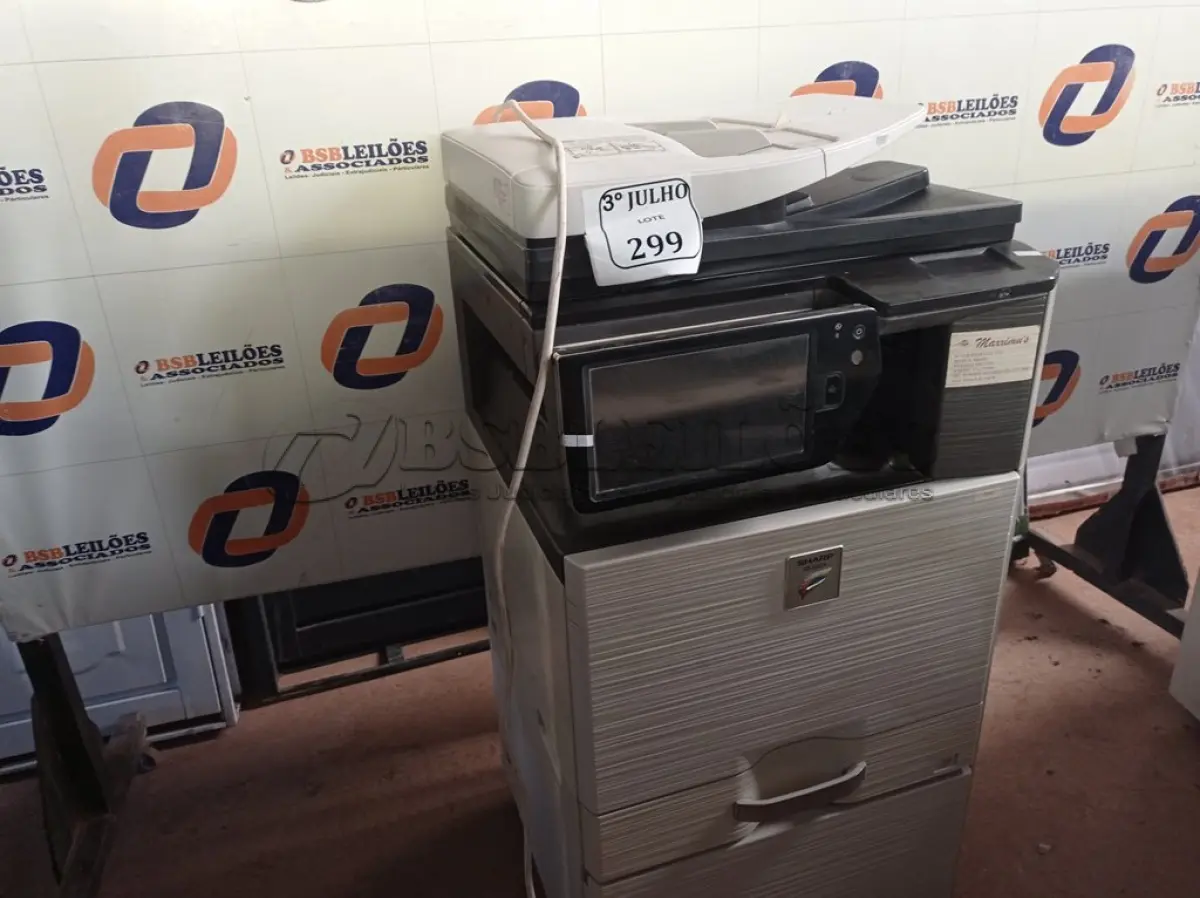 LOTE 299 - 01 IMPRESSORA COPIADORA MARCA SHARP MOD:MX3610N. (NO ESTADO) ATENÇÃO! FAZER A VISITAÇÃO ANTES DE ARREMATAR, NÃO SABEMOS SE FUNCIONA. LEILÃO NÃO TEM GARANTIA E NEM DEVOLUÇÃO, SUJEITO A POSSÍVEIS AVARIAS VISÍVEIS/OCULTAS E/OU AUSÊNCIA DE COMPONENTES.